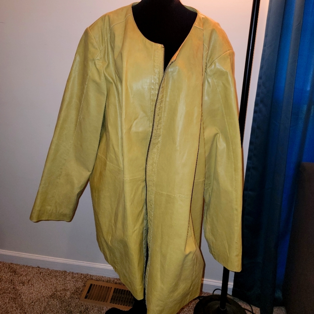 Leather scuba coat